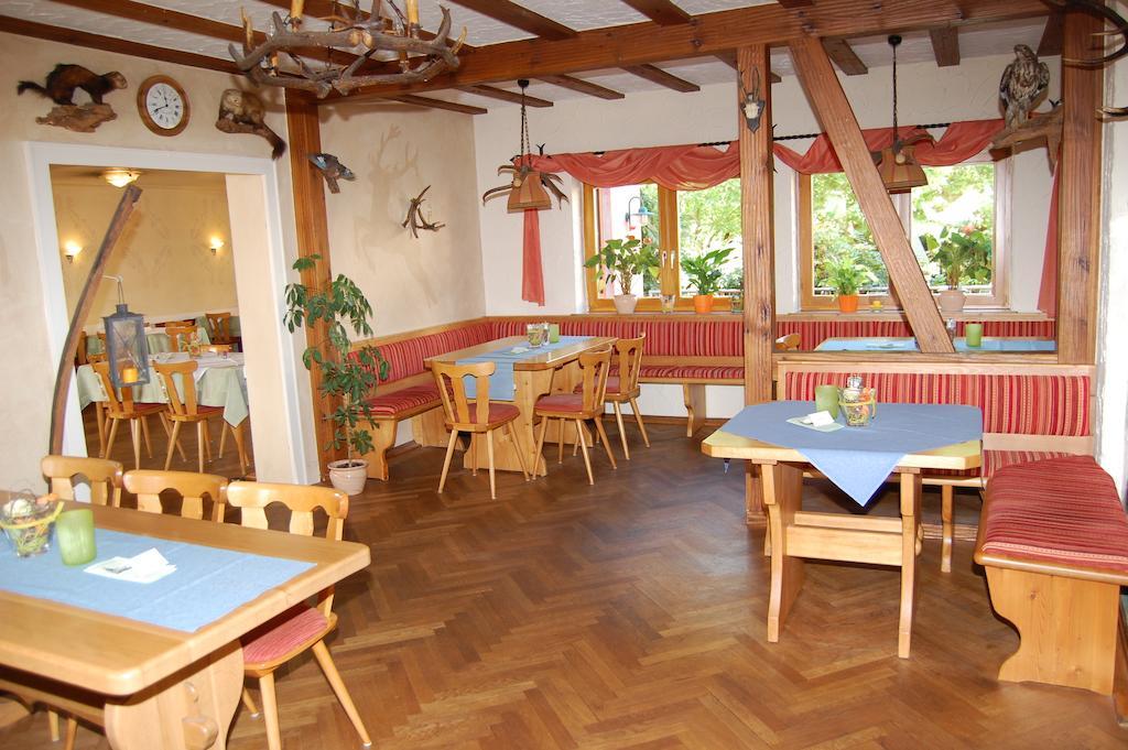 Landgasthof Jaegerstuebchen Neustadt an der Weinstraße Exterior foto